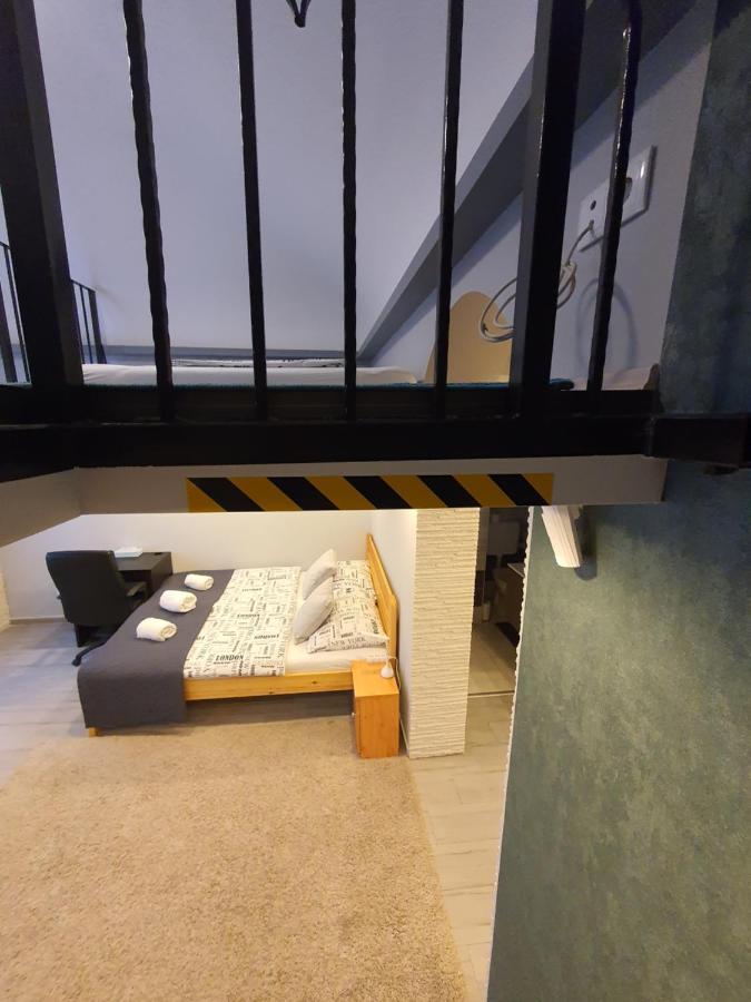 Belvarosi Exkluziv Loft Debrecen Luaran gambar